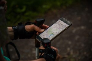 15 Best GPS Hiking Apps on [Android & iOS]