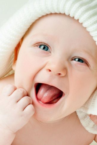 Free Smiling Baby Boy Wallpaper Cellularnews - Cute Baby Boy Wallpapers For Mobile