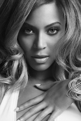 Download Free Beyonce’s Close-Up in Black and White Wallpaper ...