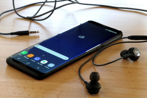 10 Best Samsung Phones to Get in 2022 (Reviews & Comparison)