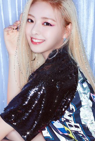 Download Free ITZY’s IT’z Icy Promotional Shoot: Yuna Wallpaper