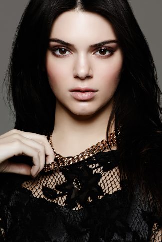 Download Free Kendall Jenner: A Gorgeous Portrait Wallpaper | CellularNews