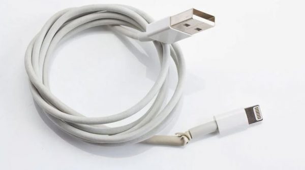 Verifying Your Charger and Lightning Cable