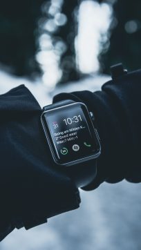 Hybrid Smartwatch: What Is It and Which Is the Best in the Market Now?