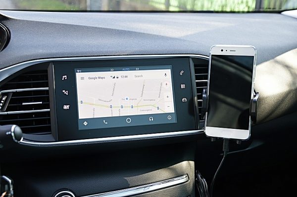 android auto conencted to car dashboard tv