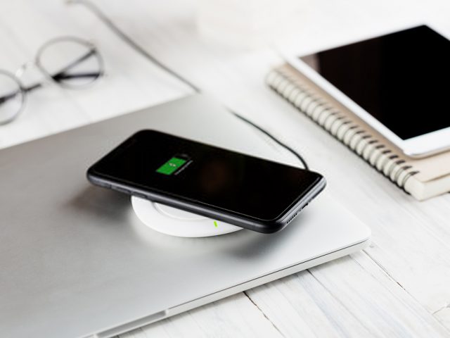 qi charging what is it is your phone qi enabled