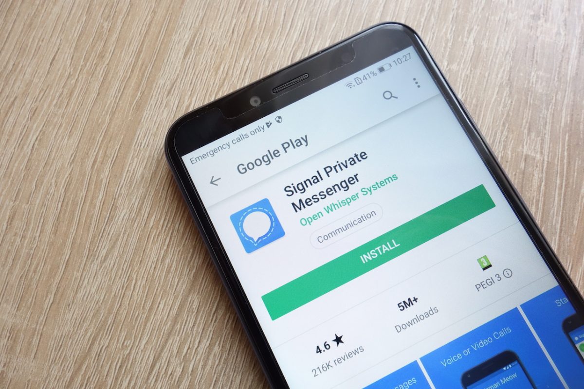 signal private messenger review