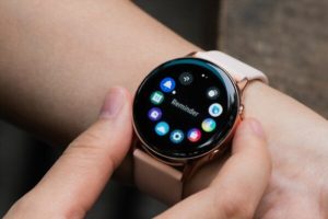 15 Best and Latest Galaxy Watch Apps in 2022
