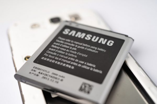 samsung phone removable battery
