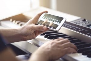 15 Best Piano Apps For The Music Lovers
