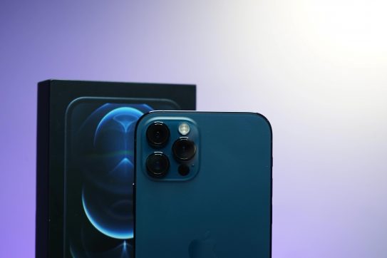 How to Turn off or Restart iPhone 12