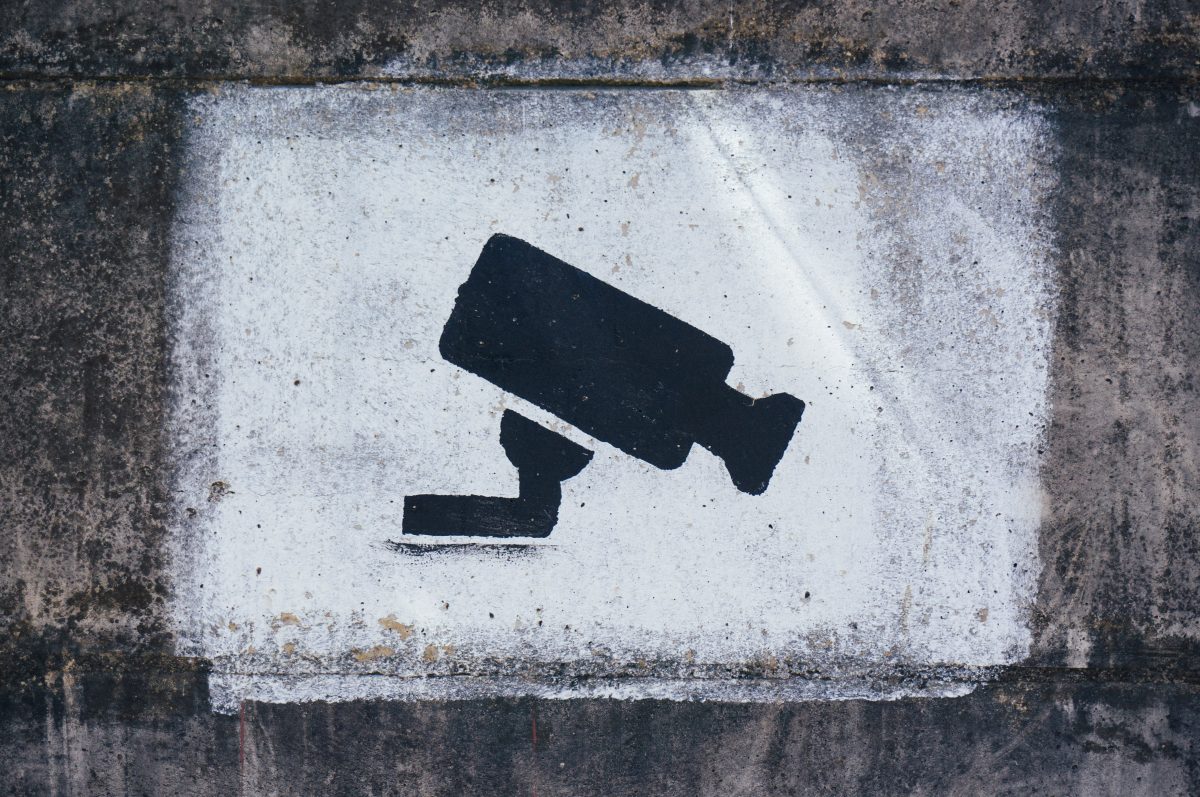 How to detect hidden cameras