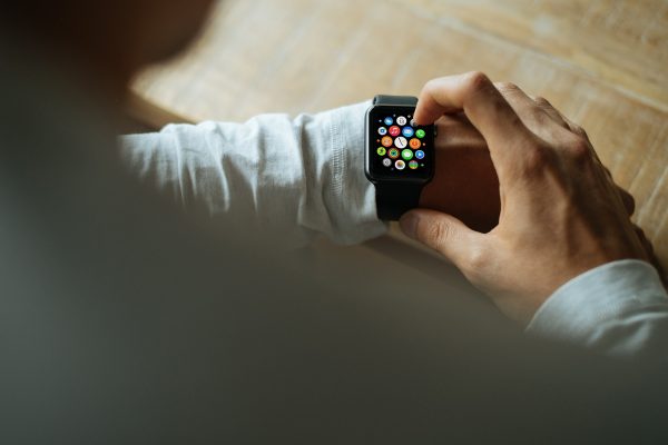 How to Turn Off and Wake Every Single Apple Watch
