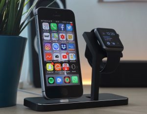 Unlock Your iPhone Using Apple Watch [Guide]