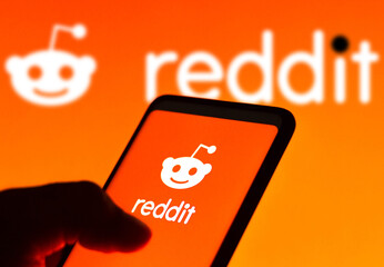How to Delete Reddit History Across Devices (2022 Guide)