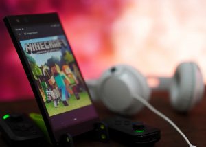 Why Is Minecraft Not Loading/Stuck on Loading Page [Solved]