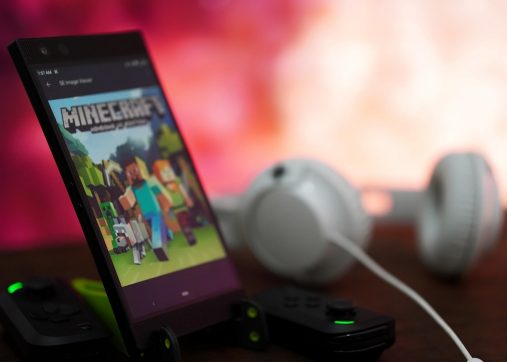 Why Is Minecraft Not Loading/Stuck on Loading Page [Solved]