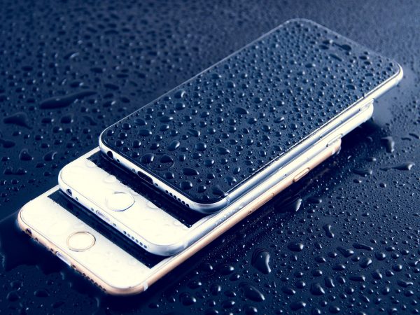 When liquid is detected in the lightning connector, unplug your iPhone