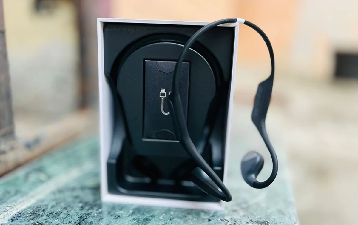 11 Amazing Wireless Earbuds With Microphone for 2024