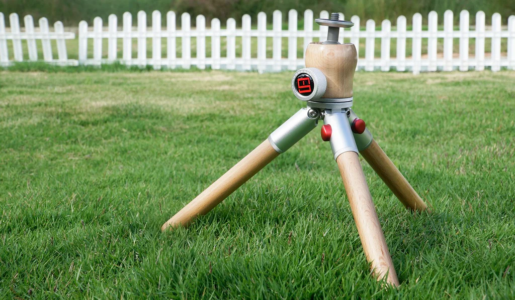 11 Best Small Camera Tripod for 2024