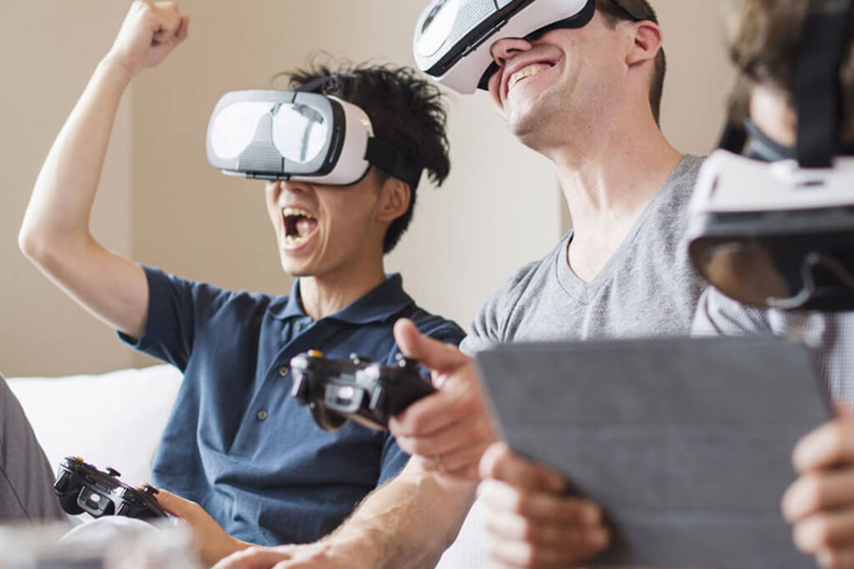 12 Best Cheap VR for 2024