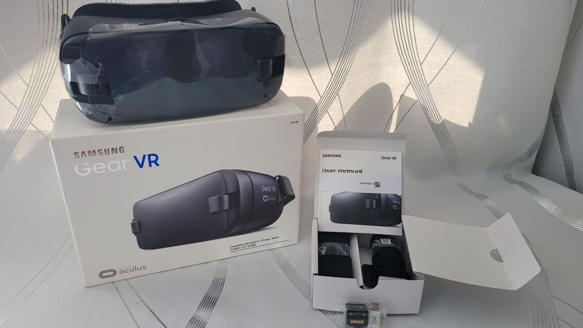 12 Best Phone VR Headset for 2024