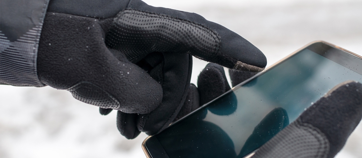 13 Best Touchscreen Gloves Men for 2024