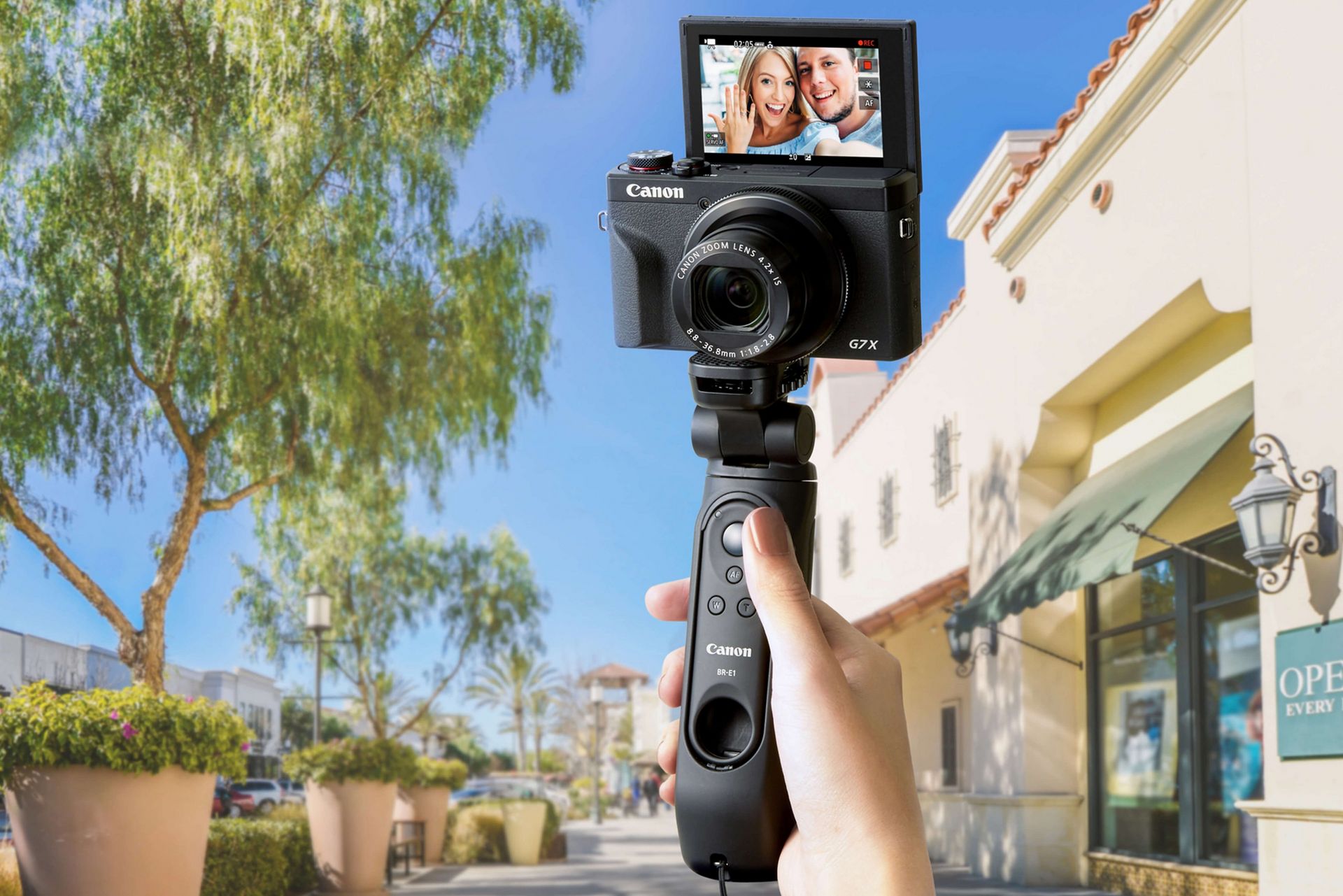 14 Best Canon Tripod for 2024