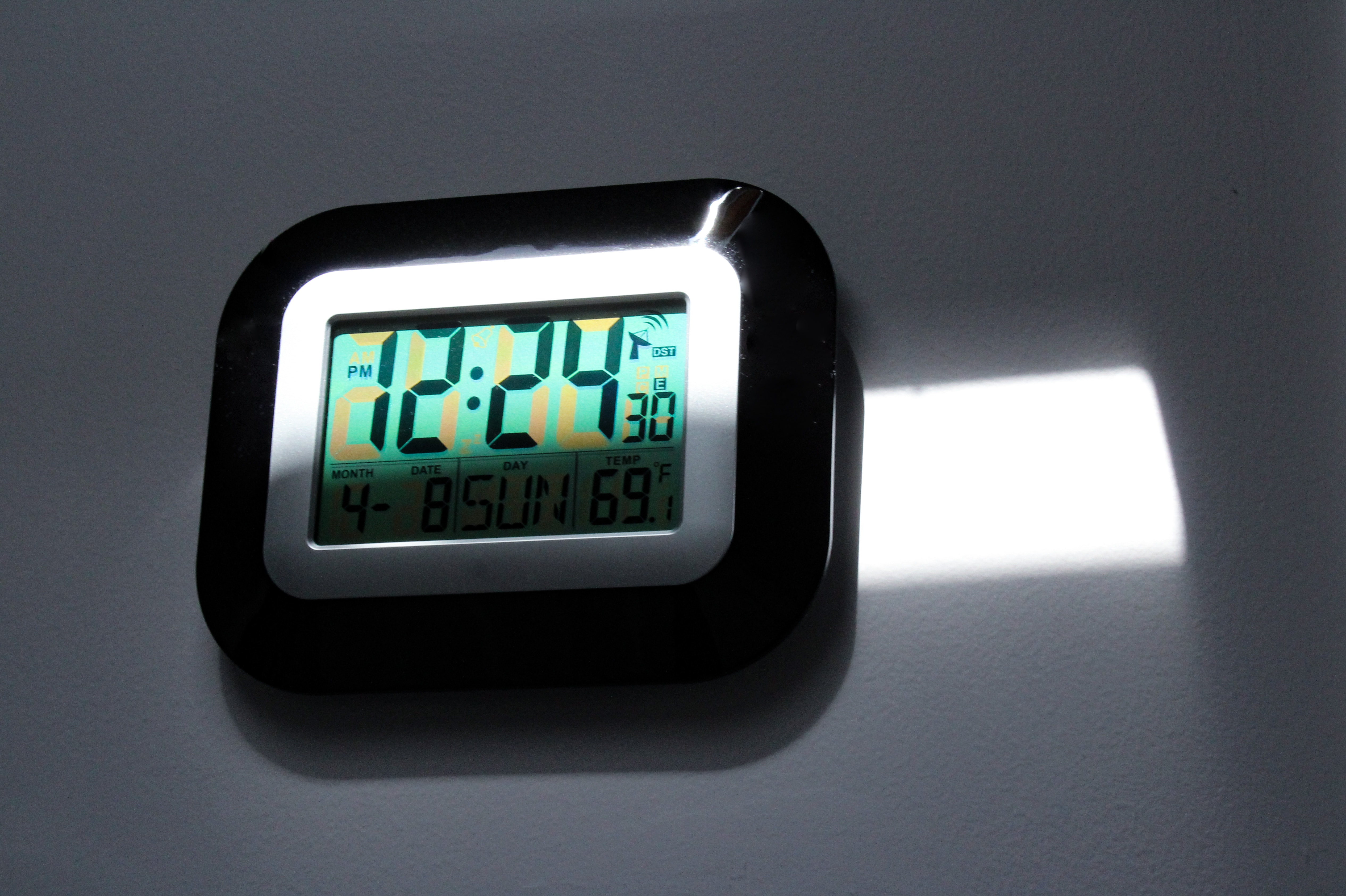 8 Amazing Alarm Clock Wireless Charging for 2024
