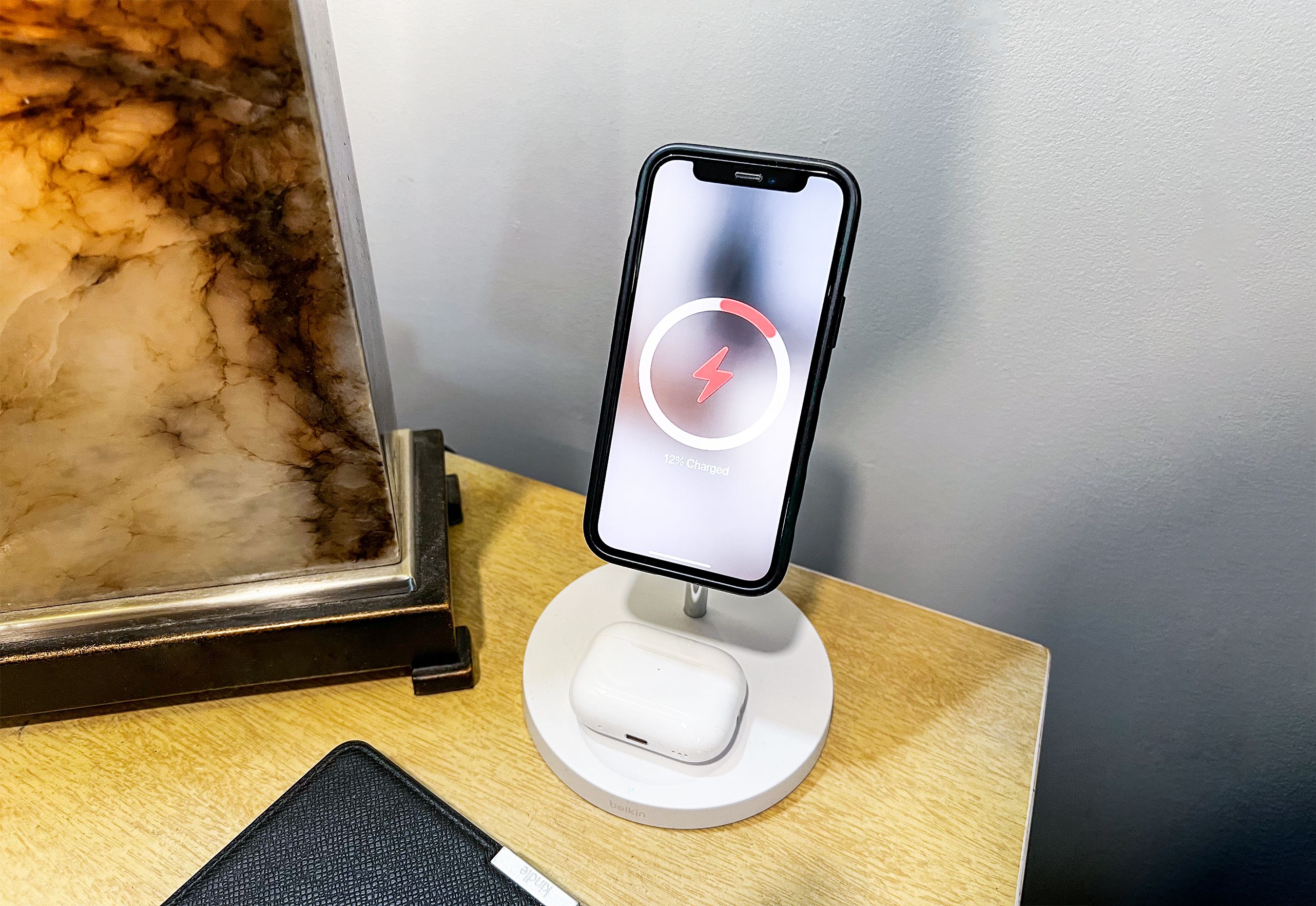10 Amazing Wireless Charging Phone Stand for 2023 CellularNews