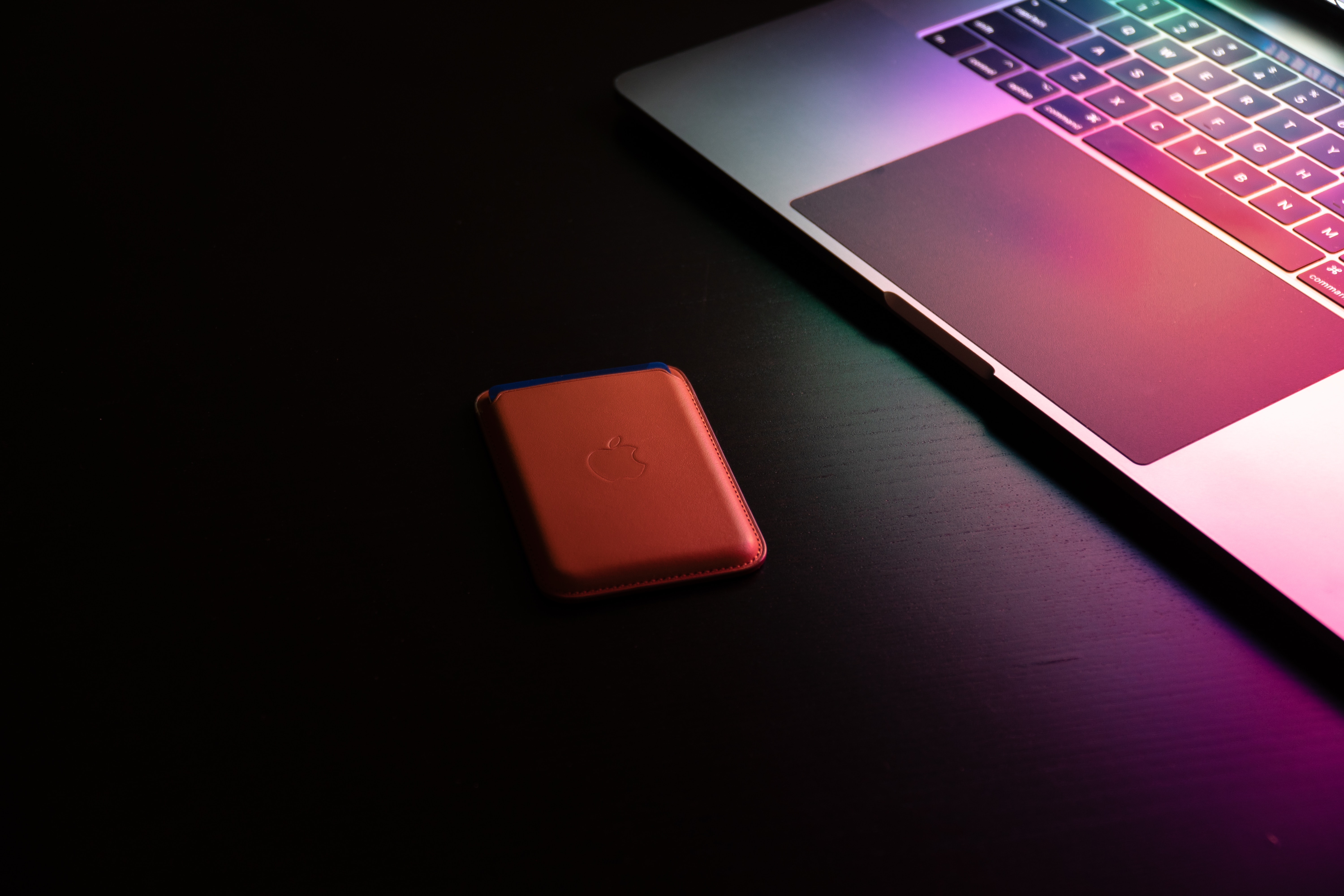 8 Best Fast Charge Wireless Charging Pad for 2024