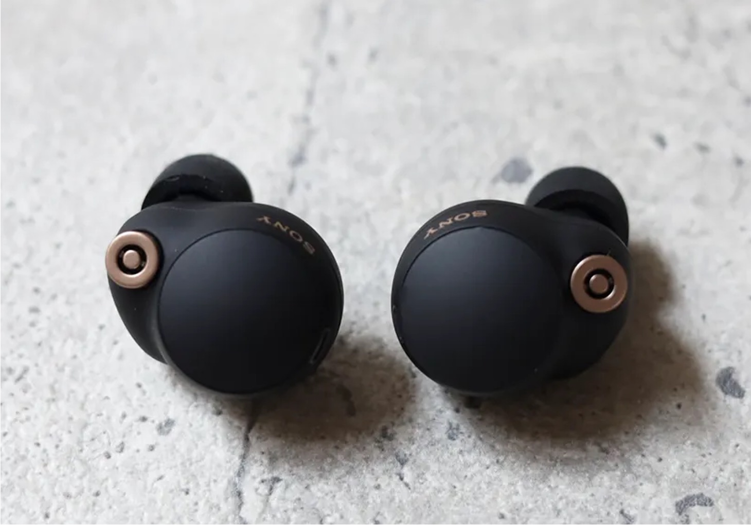 8 Best Headphones Wireless Earbuds for 2024