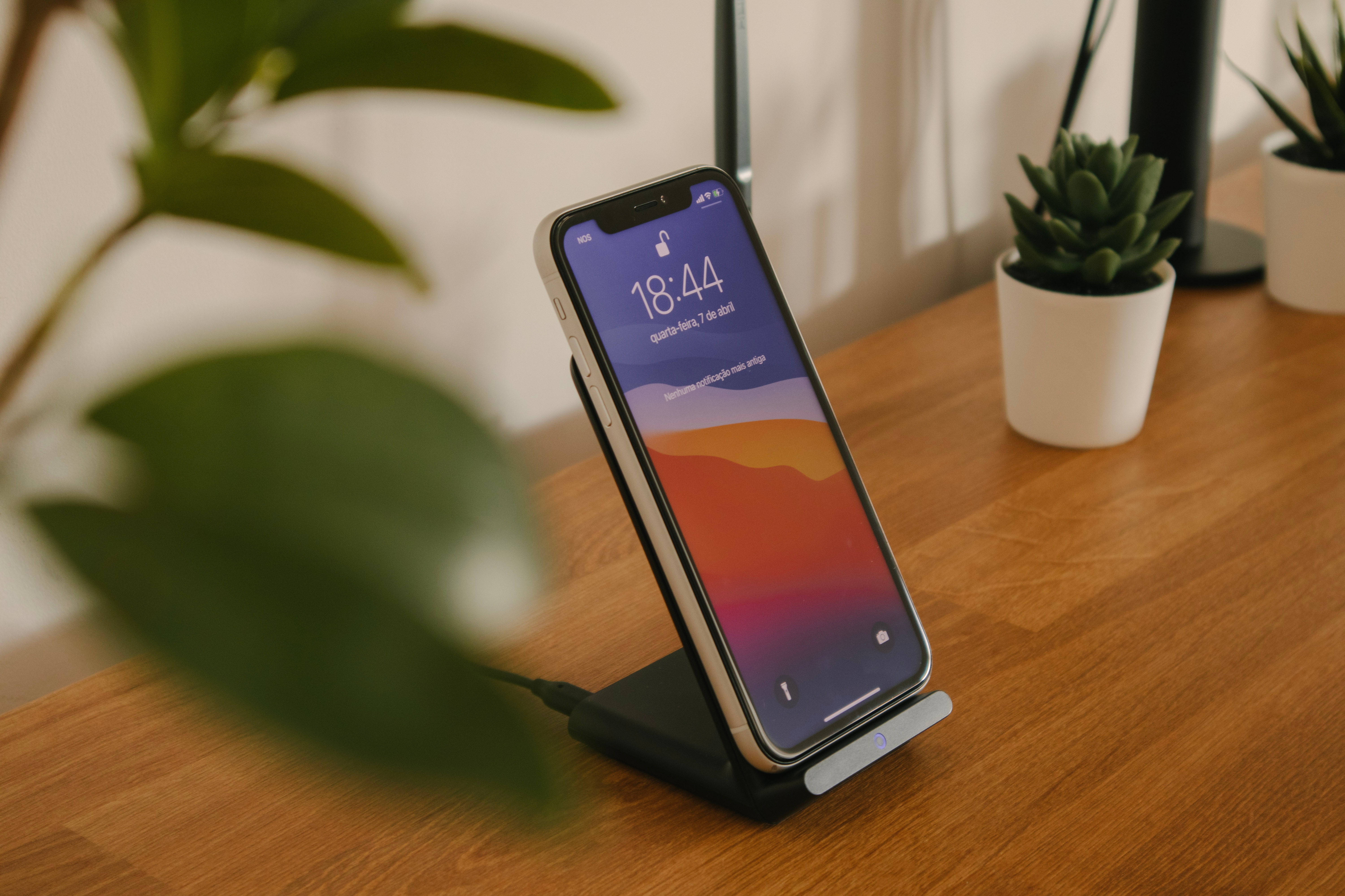 how-do-you-do-wireless-charging