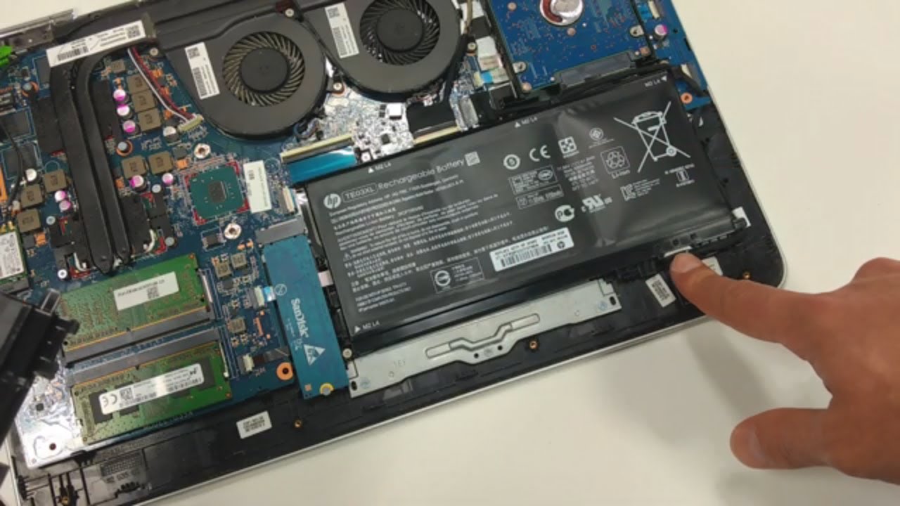 how-to-change-a-laptop-battery