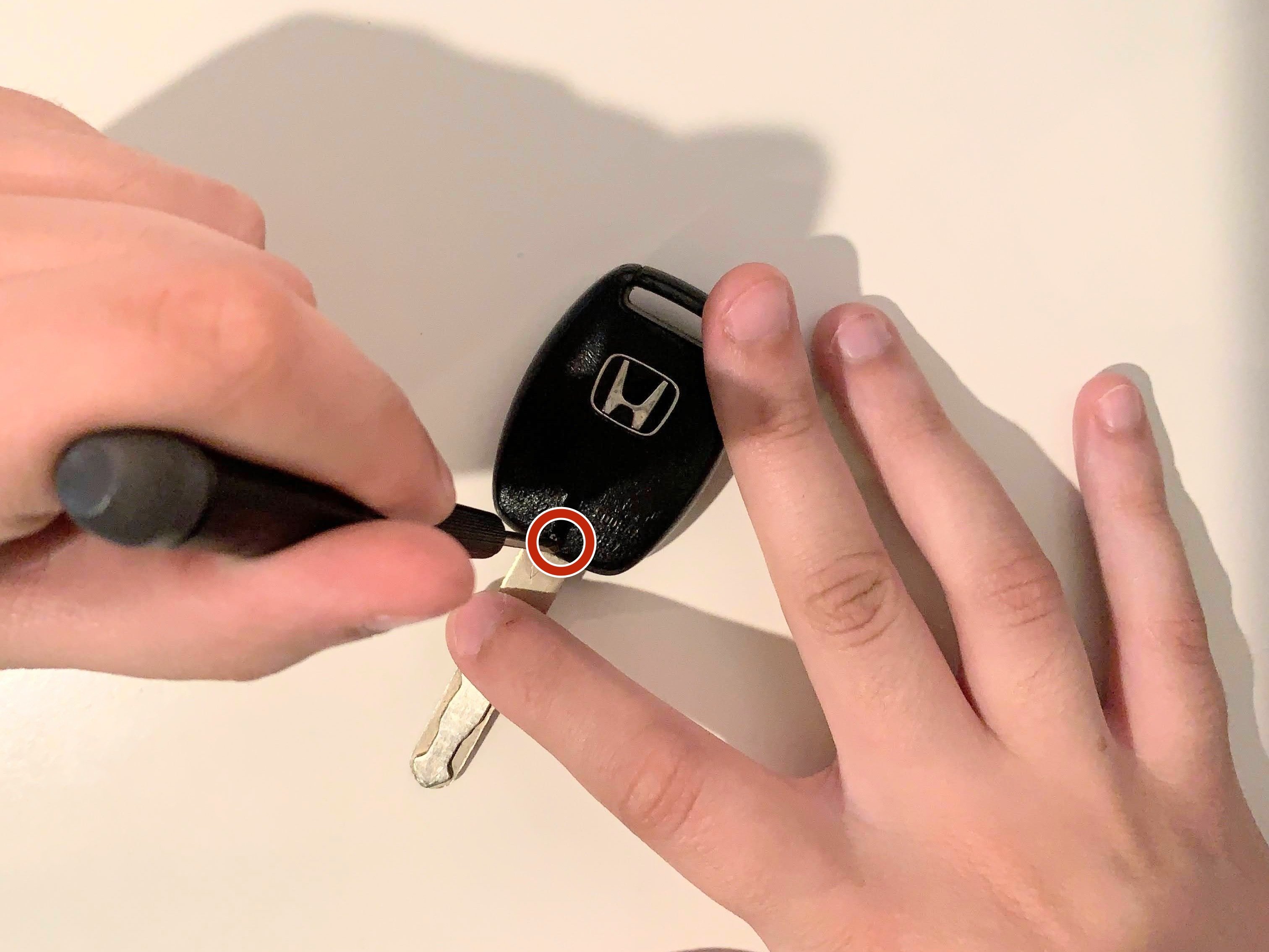how-to-change-battery-in-honda-key