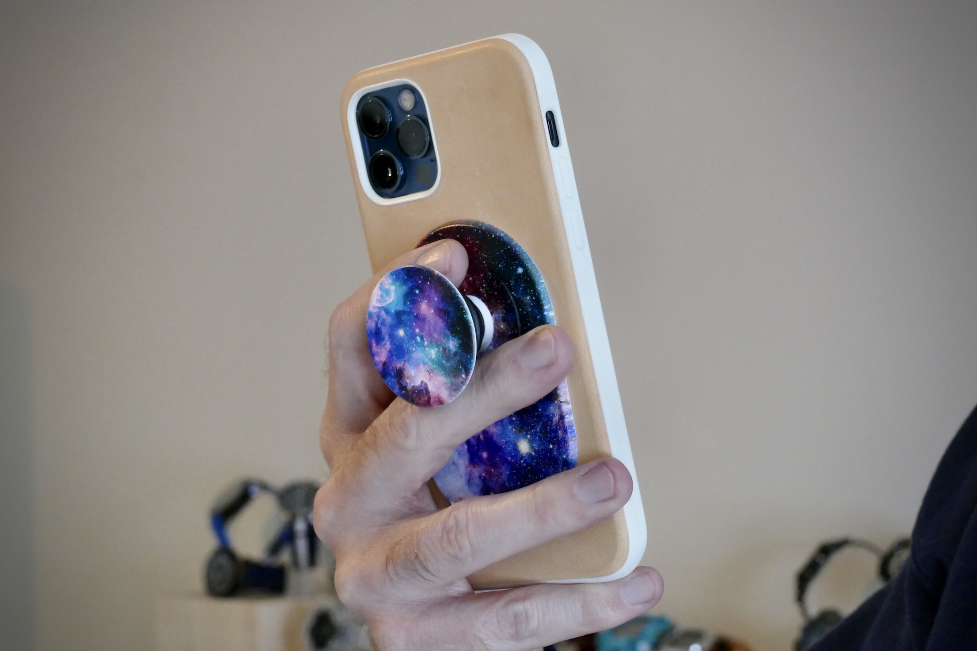 how-to-get-popsocket-to-restick
