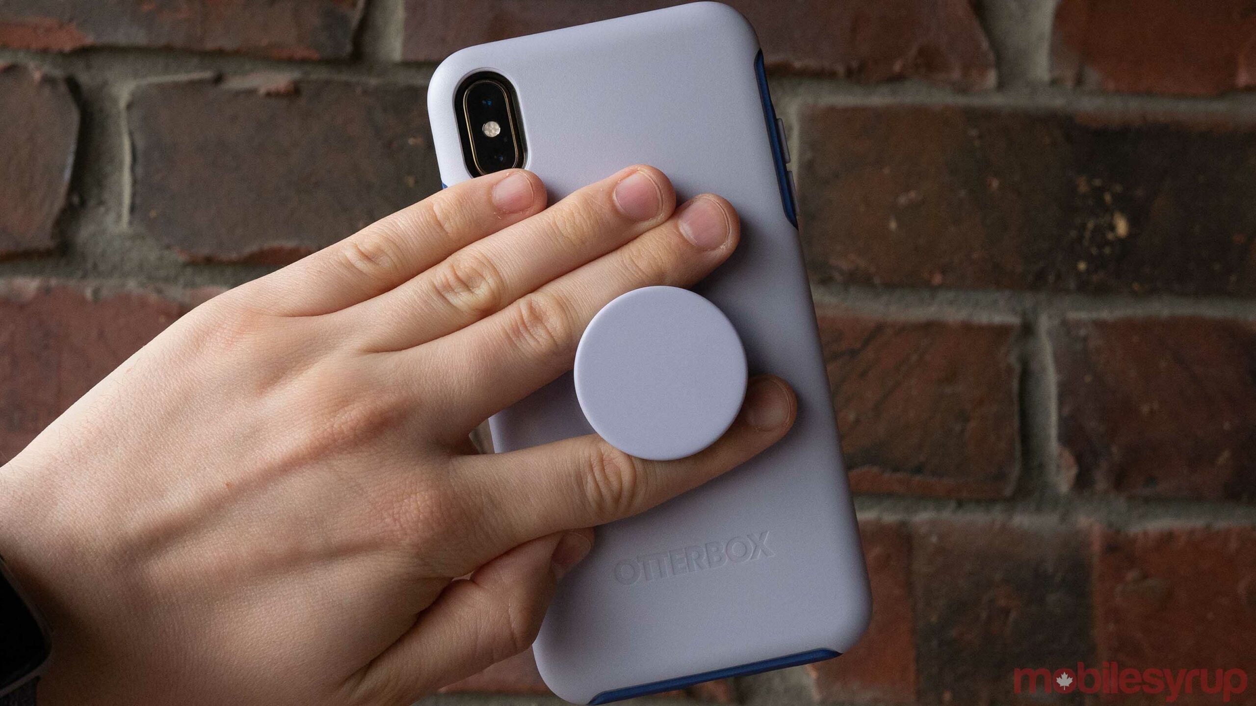 how-to-make-popsocket-stick-to-otterbox