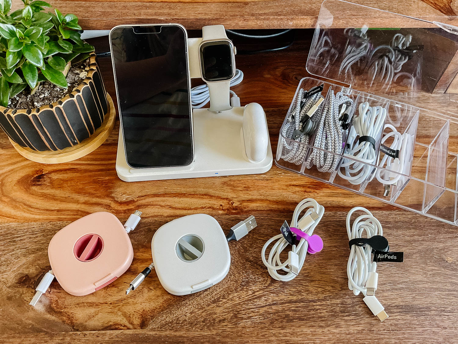 how-to-organize-phone-charger-cords