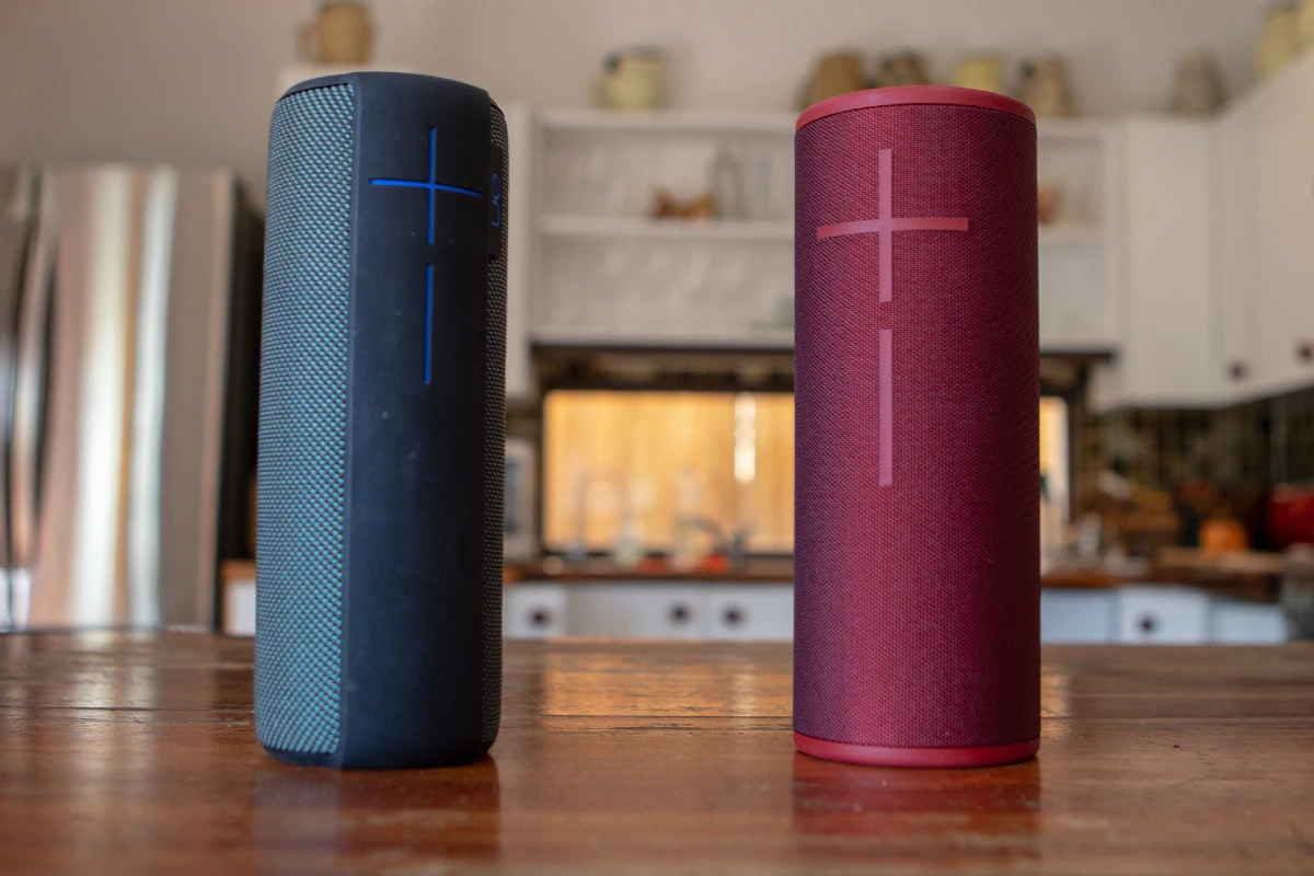 how-to-play-two-bluetooth-speakers-at-once
