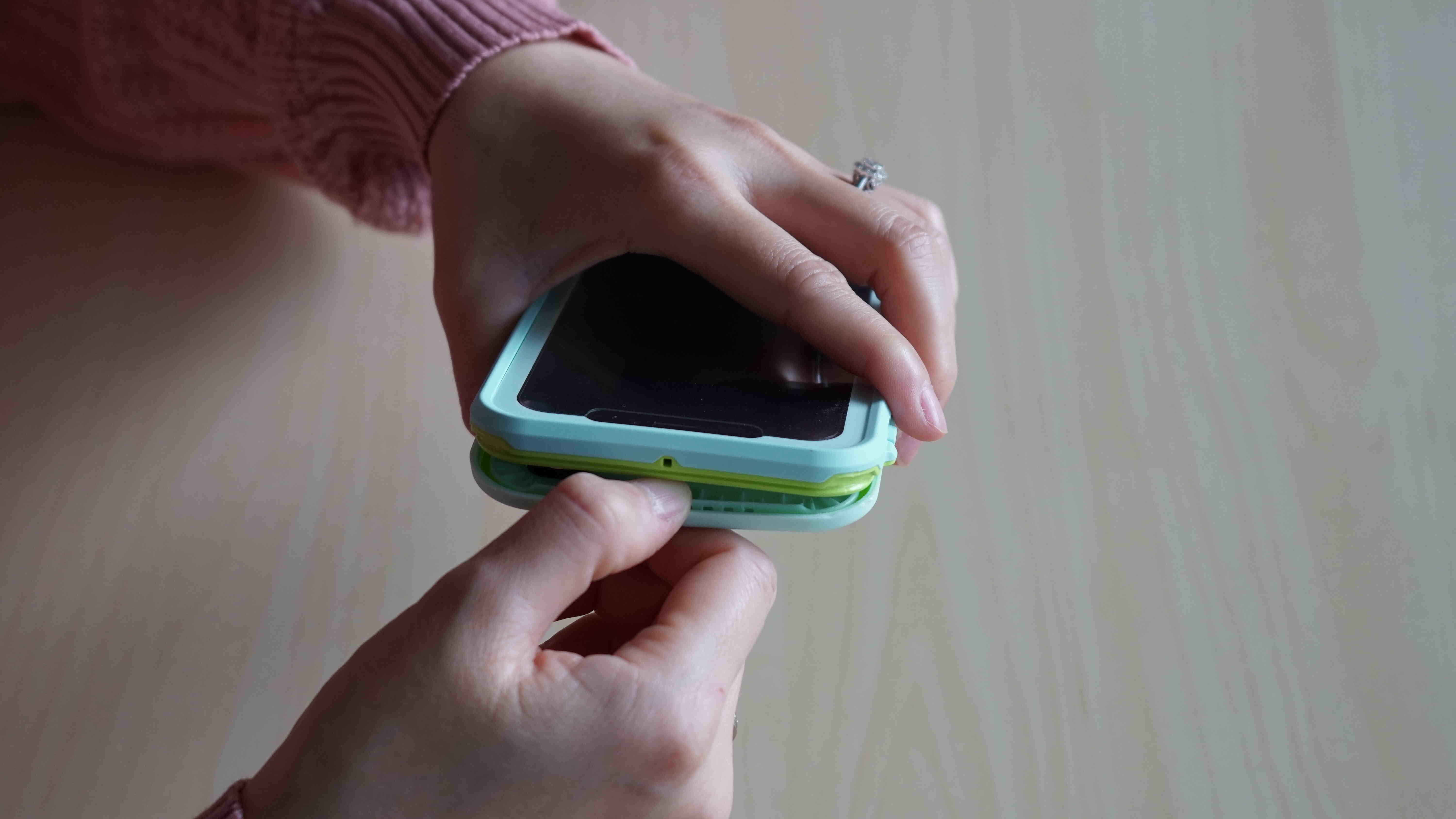 how-to-remove-a-phone-case