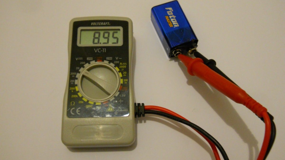 Test the Strength of a 9V Battery With Your Tongue - Instructables