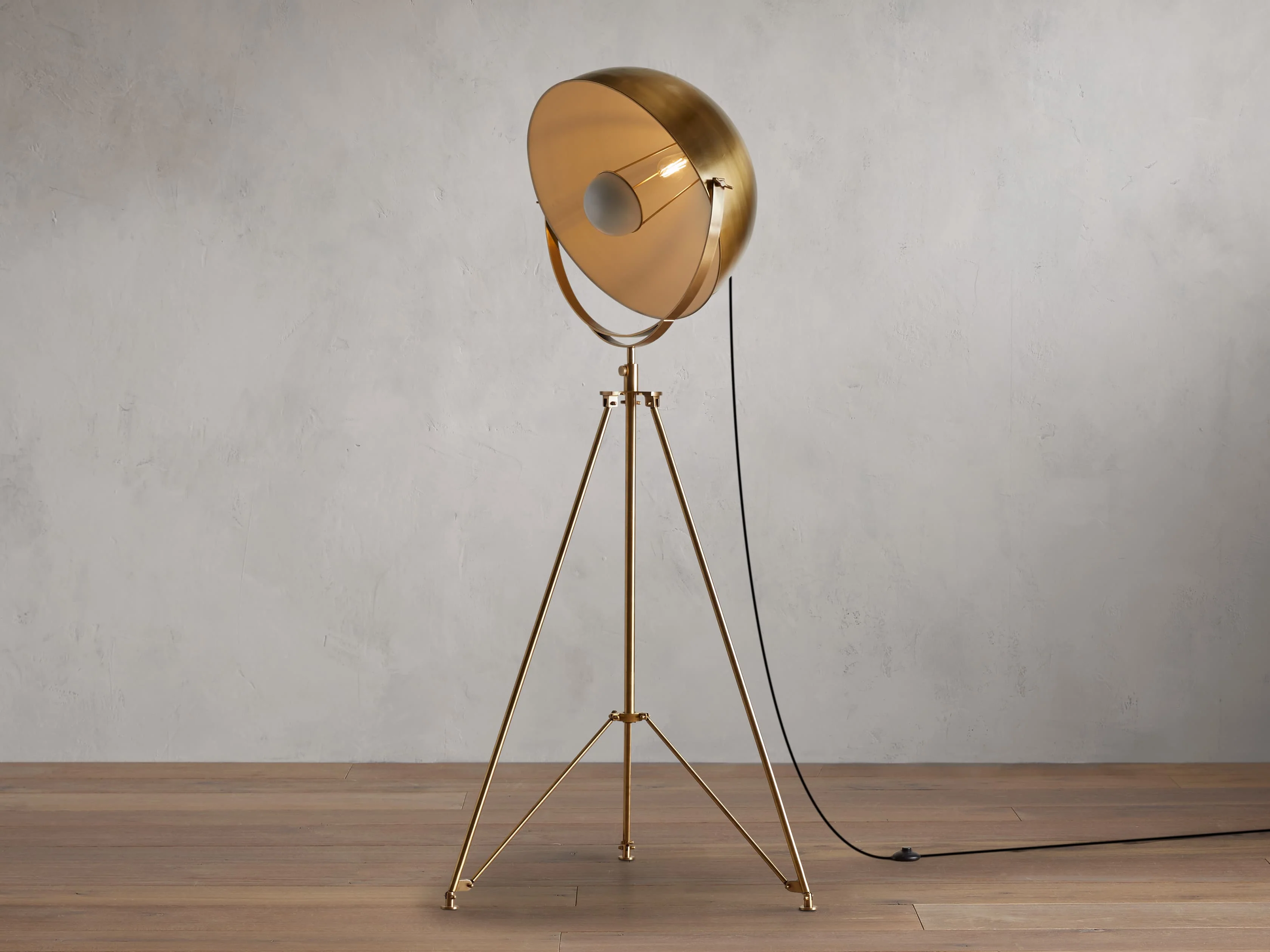 how-to-tripod-floor-lamps