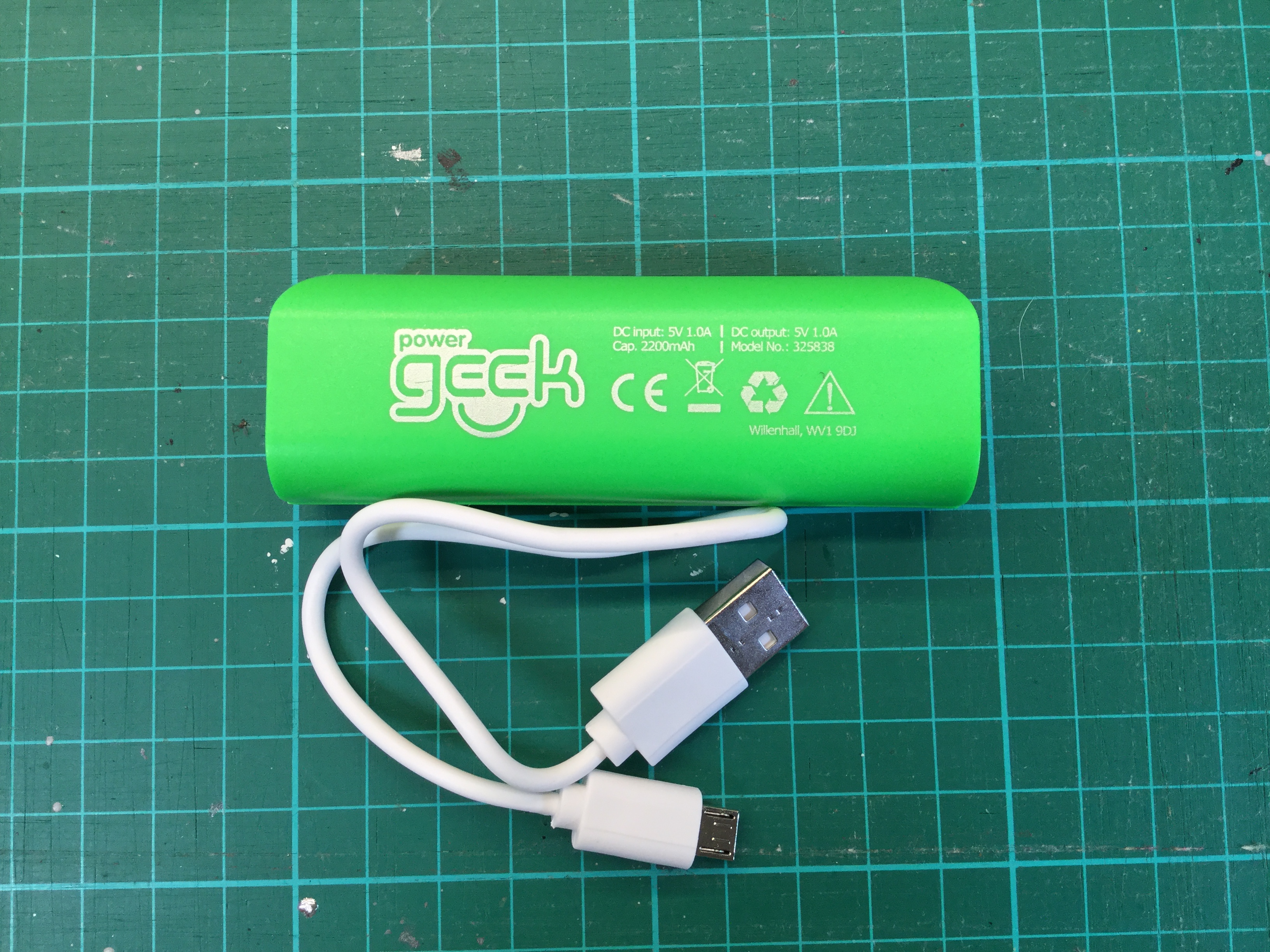 how-to-use-power-bank-charger-2200mah