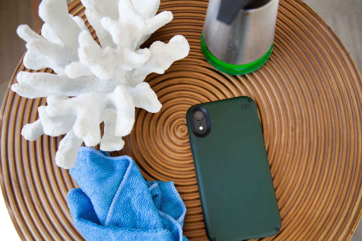how-to-wash-a-phone-case