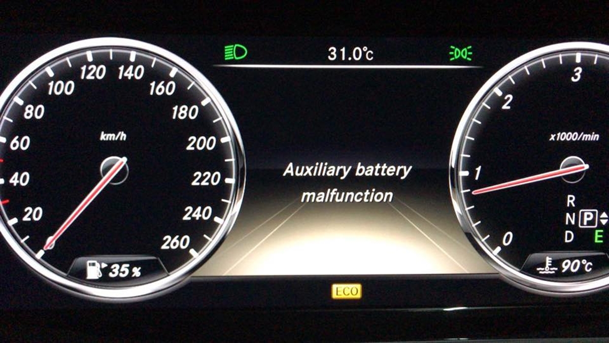 what-does-auxiliary-battery-malfunction-mean