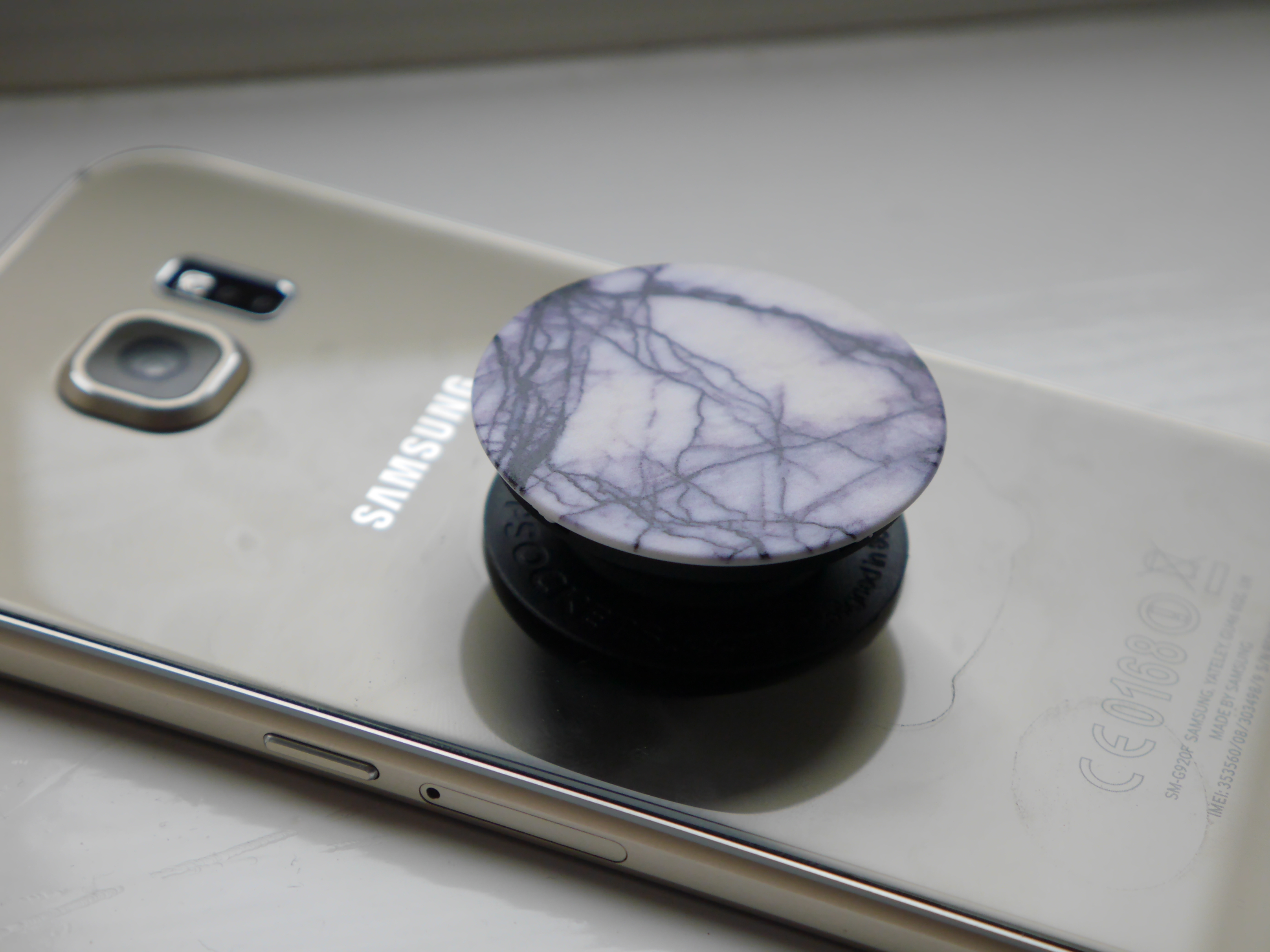 where-to-put-popsocket-on-samsung