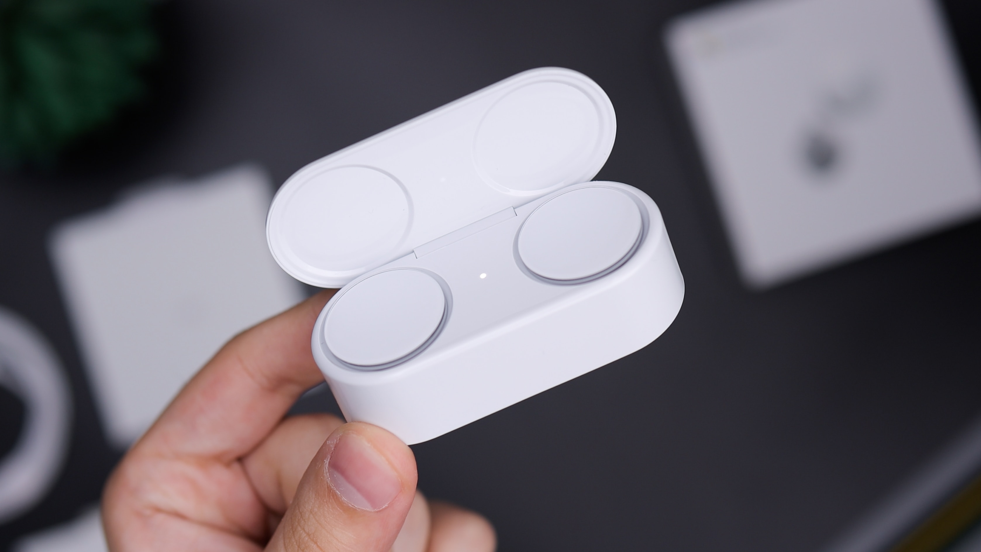 why-are-my-wireless-earbuds-cutting-out