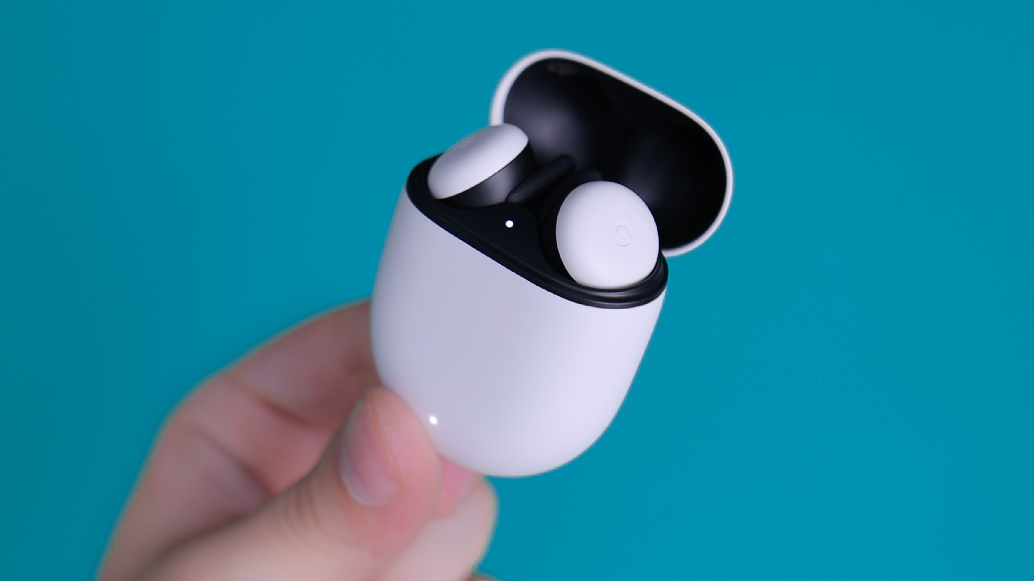 why-are-my-wireless-earbuds-not-charging