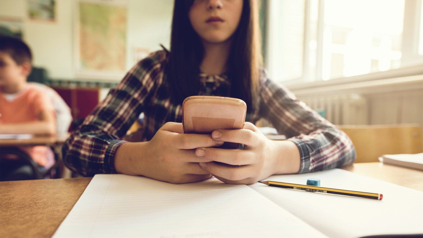 why-should-cellphone-be-allowed-in-school
