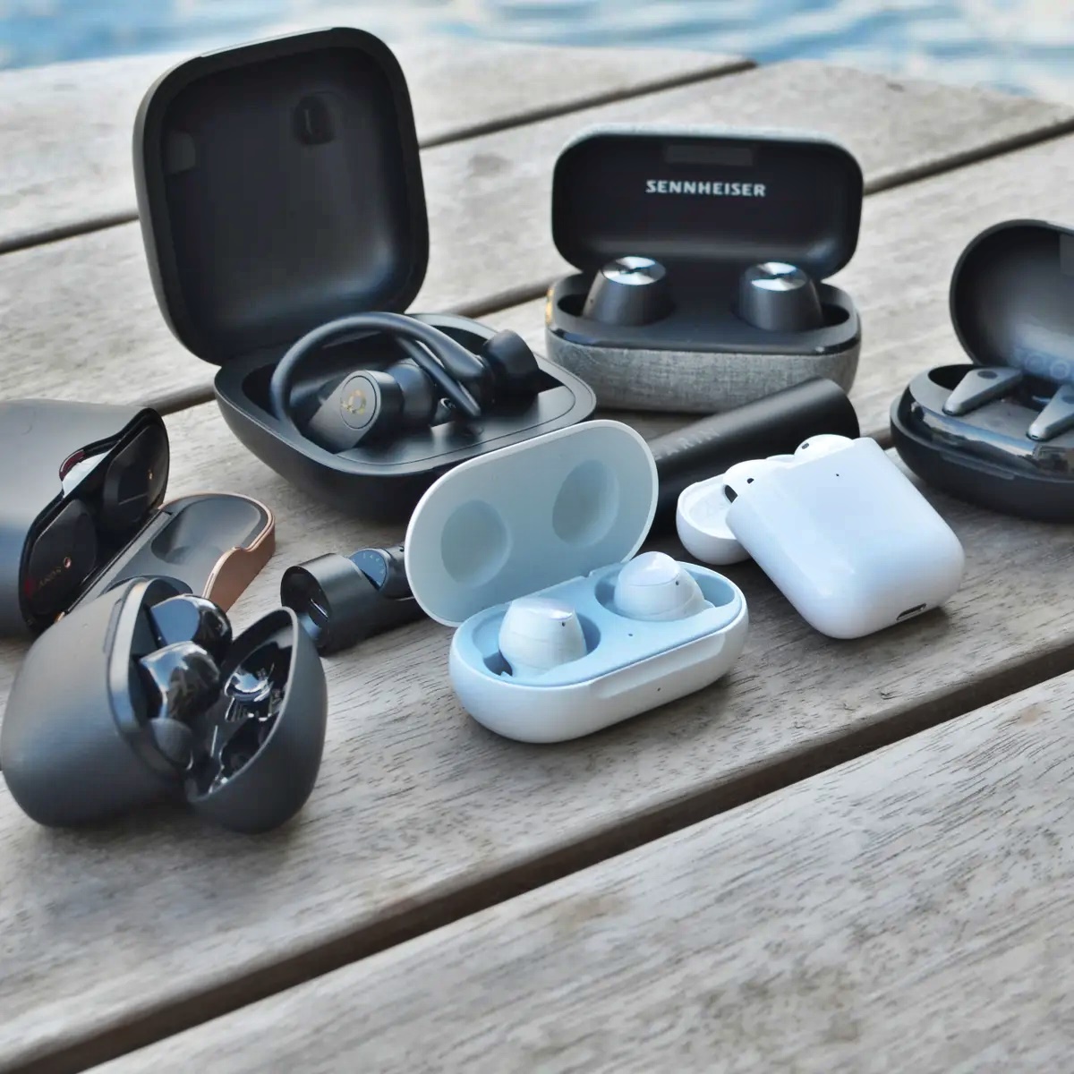 How To Not Lose Wireless Earbuds CellularNews